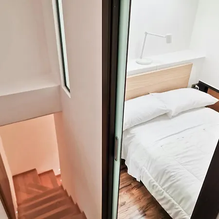 Dimora Petruzzelli * باري